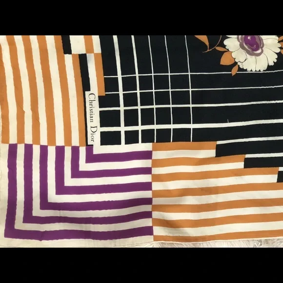 CHRISTIAN DIOR silk scarf - Picture 8 of 11